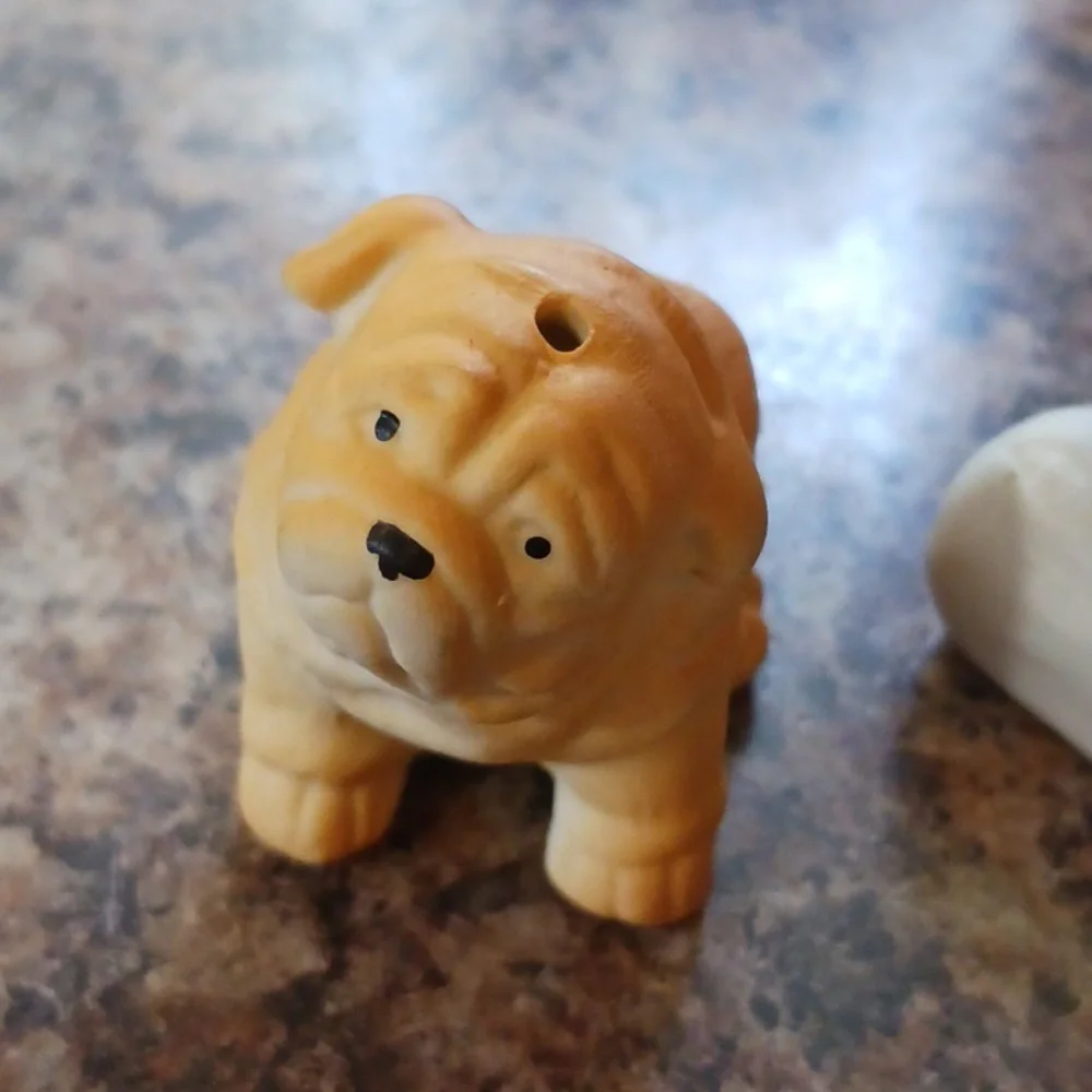 VINTAGE Bulldog & Bone Salt & Pepper Shakers Set